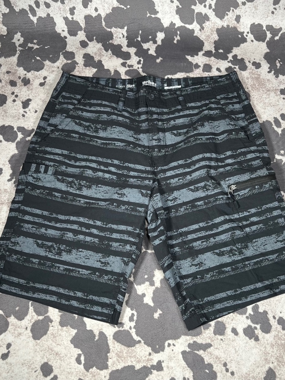 URBAN PIPELINE MENS SHORTS